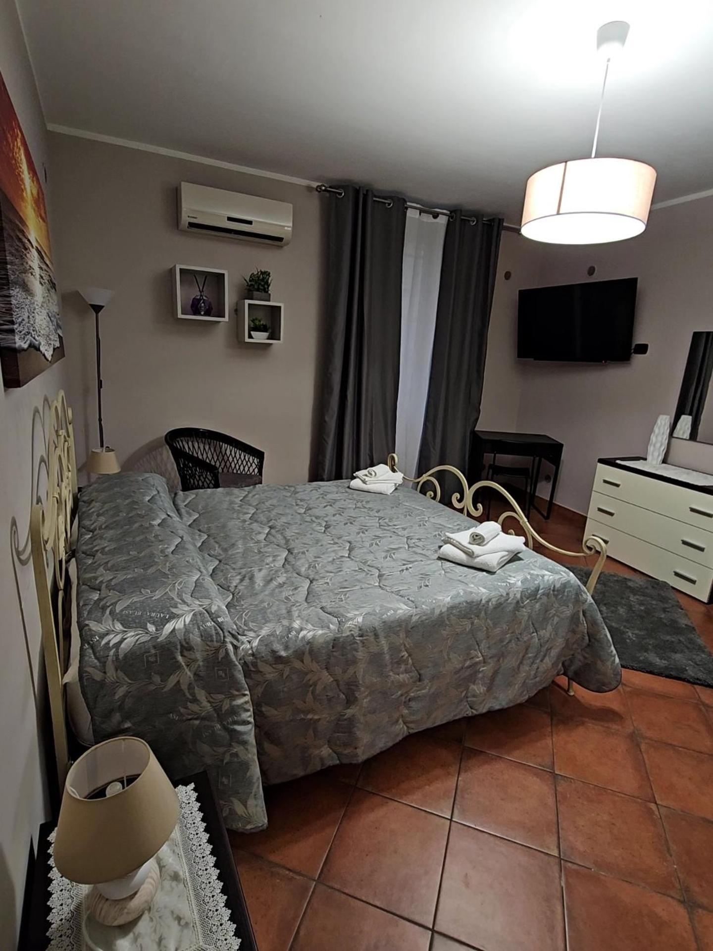 Mavilla Holiday Home Катанія Екстер'єр фото