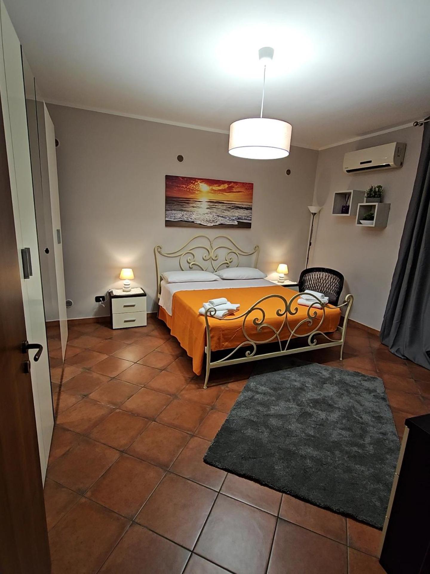 Mavilla Holiday Home Катанія Екстер'єр фото